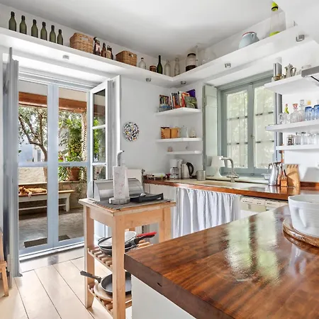 Estia Orloff Villa Spetses Town